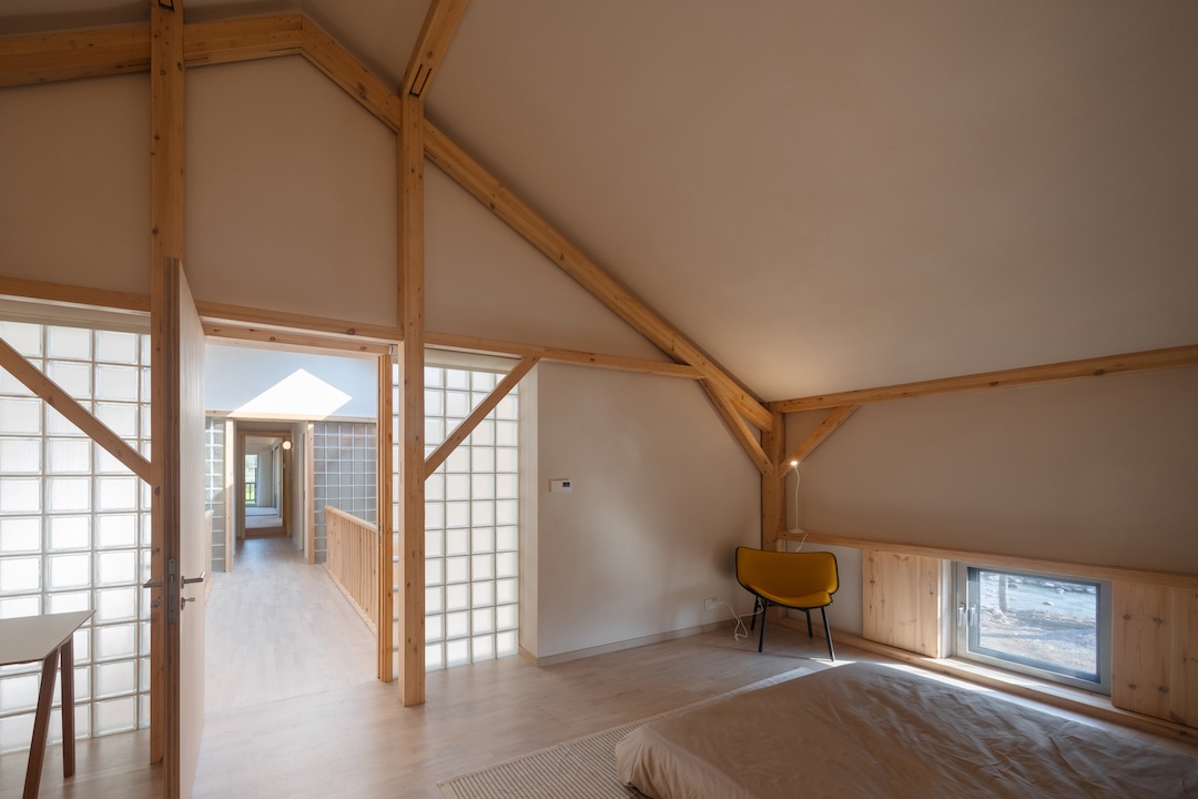 The Old House-Guest Room III with the Central Corridor © Shan Liang.jpg